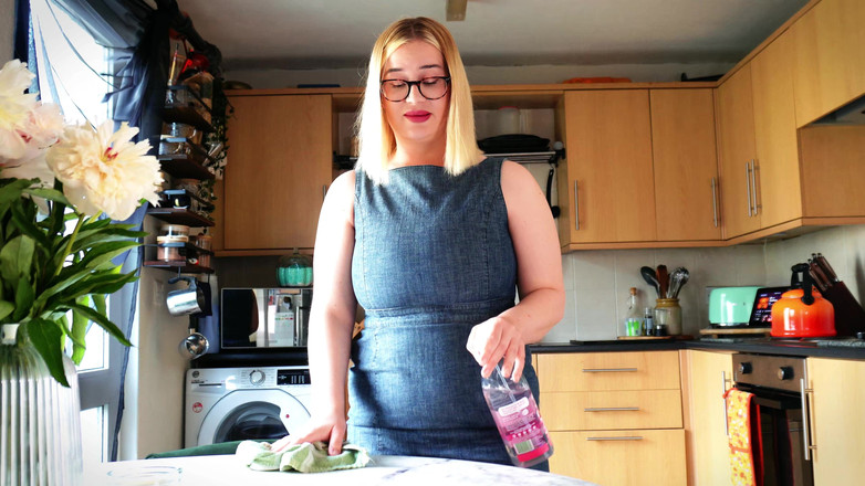 JessieHH: Ibu mertua lagi ngidam besar pria kulit hitam 4k