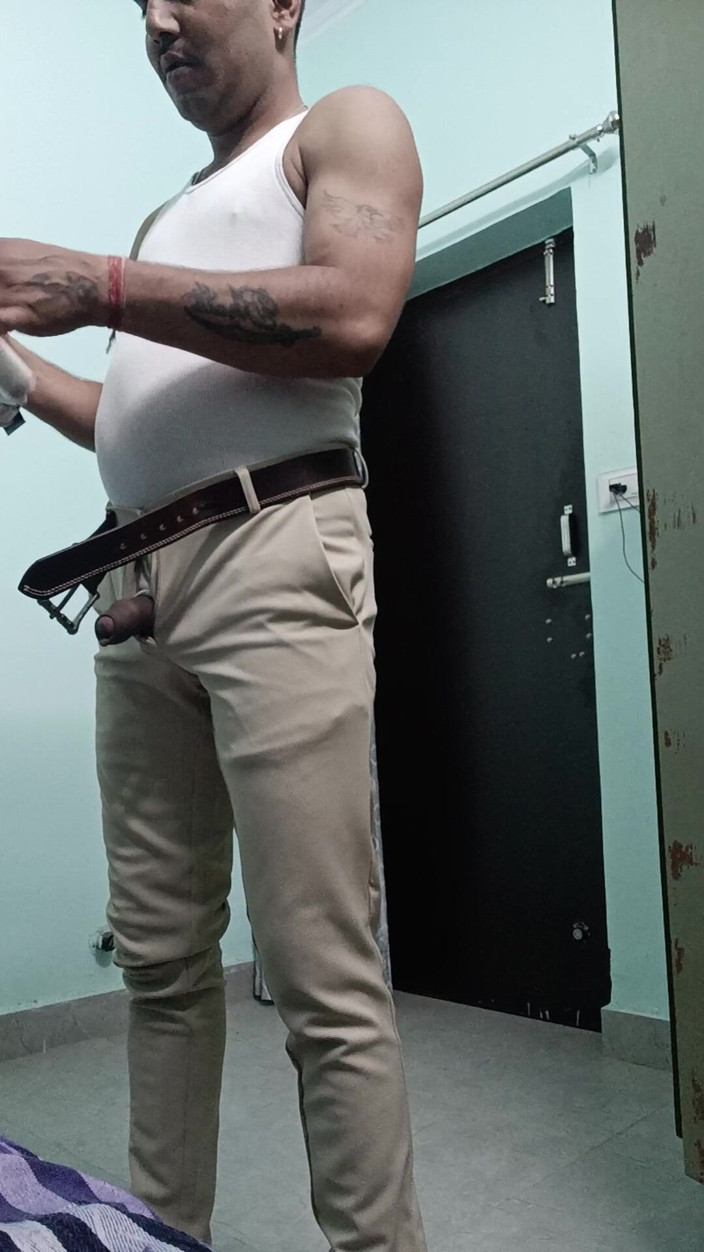 Rajasthani-old-lover: Indian Police Officer in Full Masti Mood