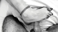 Bdsmlovers91: Kinktober 第 21 天 - 脚扭结：被绑住油腻的脚被性交 - 射在她的小脚趾上：bdsmlovers91