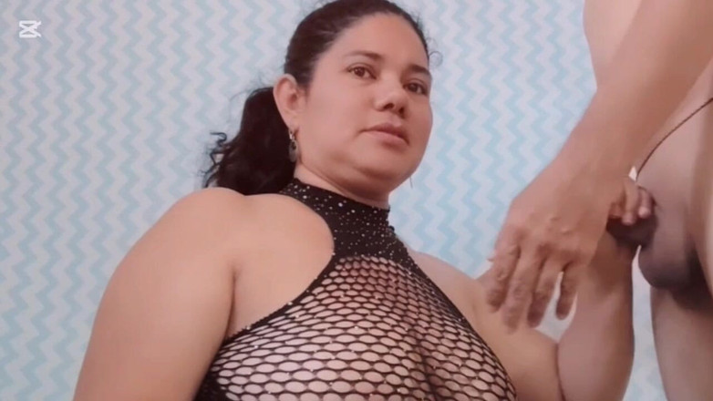 Valkyrie and Luigy Couple: Futai în lenjerie