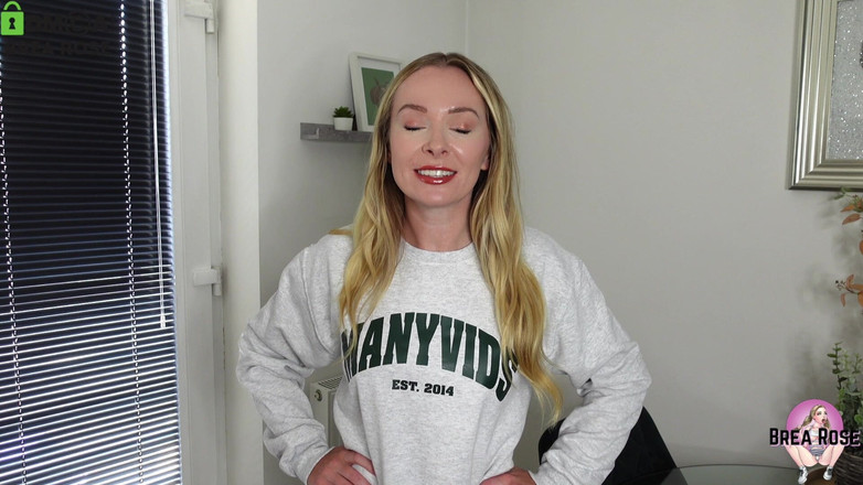 Brea Rose: Mv Crown și Merch Unboxing 2022