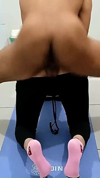 365 dagar av anal - dag 2 inte ens yoga slappnar av dig lika mycket som anal - kontoäventyr