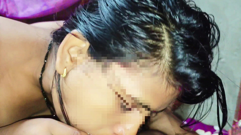Bangala bhabhi: Video làm tình bhabhi lan truyền của Người Ấn