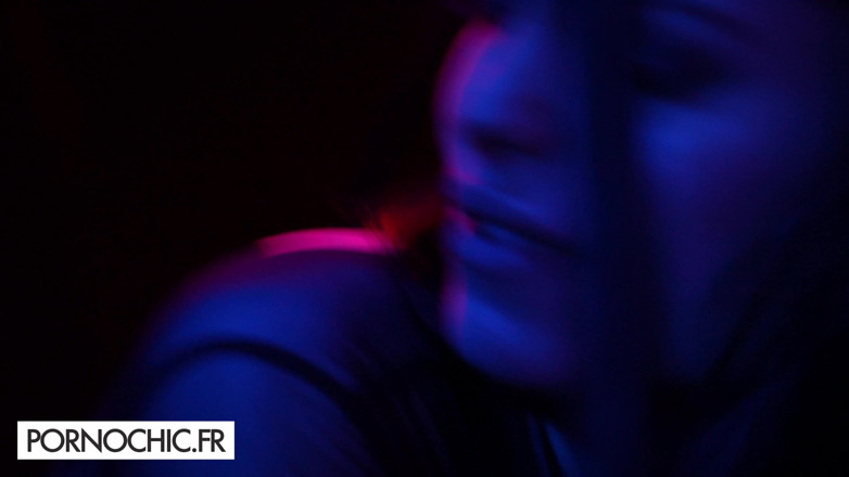 Pornochic: Skupinový sex ve swingers klubu