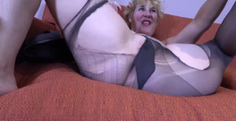 Molly MILF: Sexy punčocháče / těsné roztrhání videa, které si můžete užít