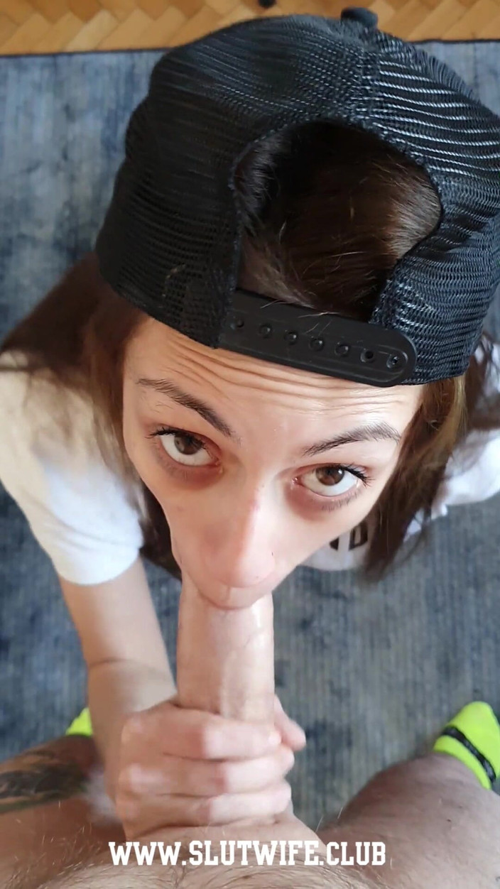 Slutwife Club: Bts - off-camera Cum Dump: Candie Cross połyka mój ładunek przed dziwka...