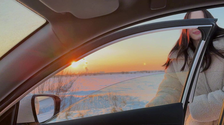 HannahKim: I Gave a Ride to a Fellow Traveler and She...