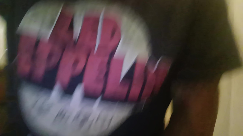 GirthlengthBrooks: Chcaní před tvrdým... velmi malý