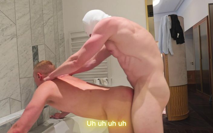 1TeddyBear1: Zamaskowany w sekcji hotelowej 1