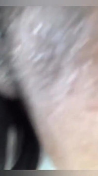 Elena Bon este atât de excitată cât vrea este pula adânc în pizda ei strâmtă umedă
