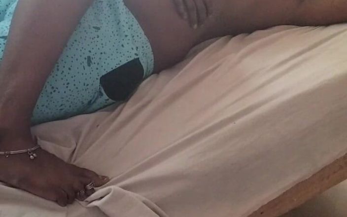 Funny couple porn studio: 女友和前男友一起享受