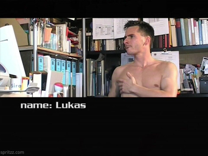 Spritzz: Cuando Lukas se pone cachonda
