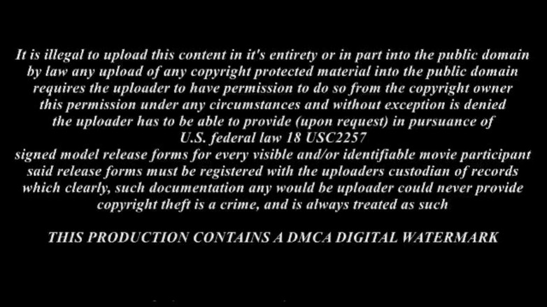 Movies by Louise: Exhibition dans des filets de pêche 2