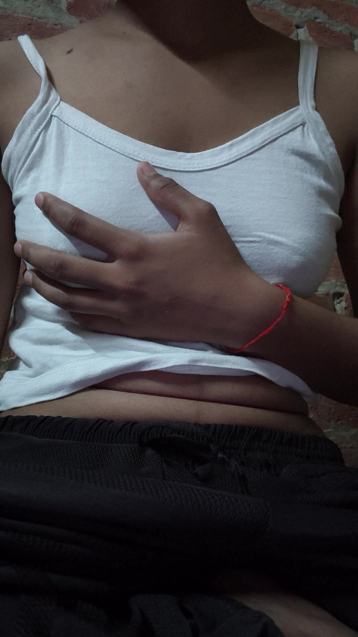 Monale2s: セクシービデオ
