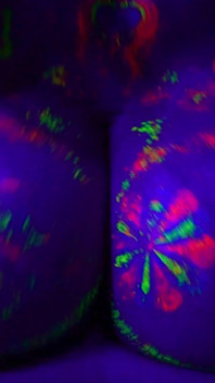 Neon-tittenfick ist besser als neon-party! Lilykoti