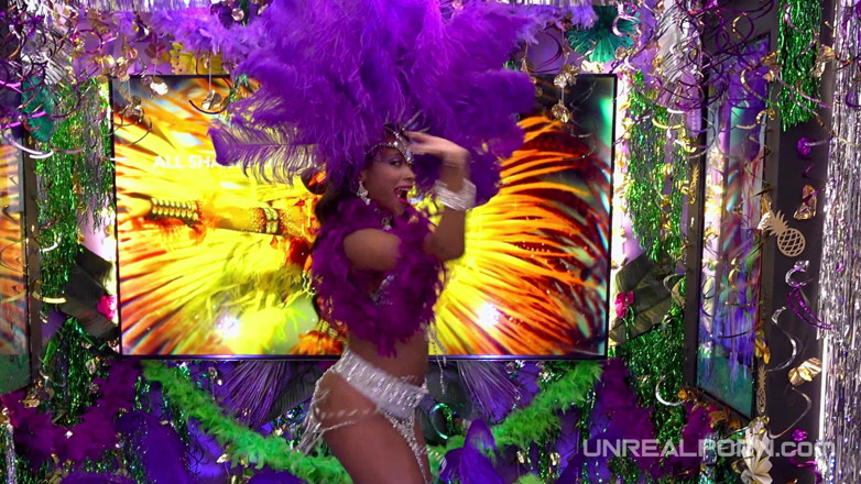 Unreal Porn: Porno irreal 12: bailarina de carnaval