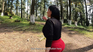 DaniClark: Mengongkek teman wanita saya di dalam hutan