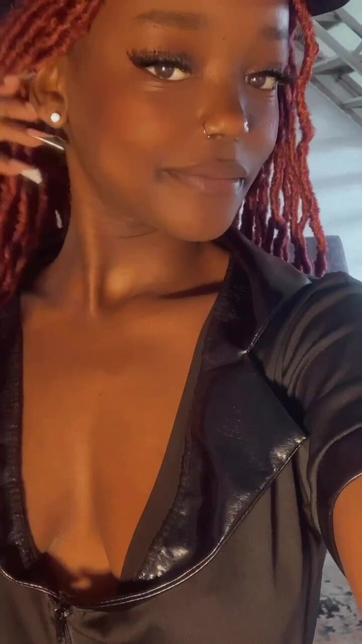 SEXXY-DAISY: Hey da, du freche seele