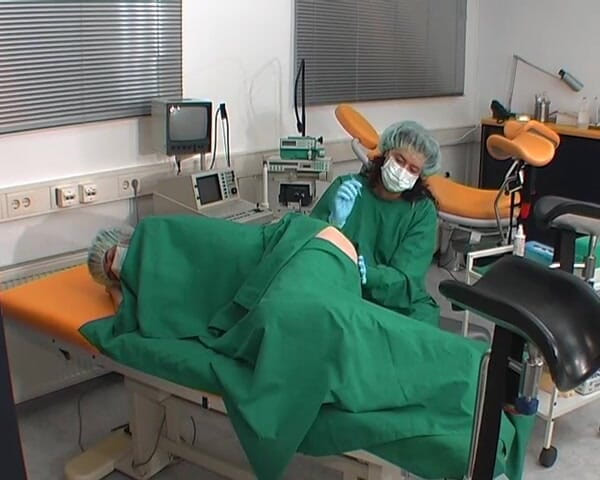 Rubber & Clinic Studio - 1ATOYS: Ve snech - výstřední injekce solného roztoku