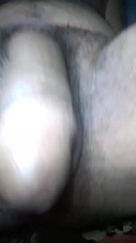 내 시누이를 따먹은 후, 내 손으로 정액을 꺼냈어.