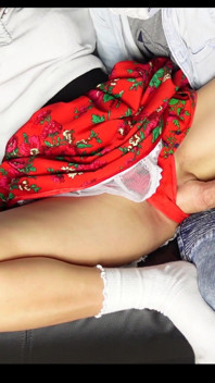 러프 피스팅 빌리지 MILF 스커트 진짜 스쿼트 홈메이드 오르가즘