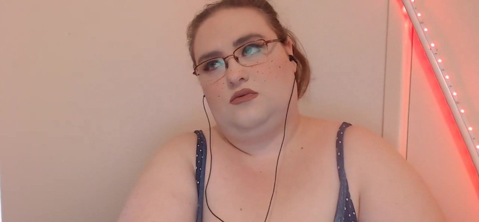 LaLaDelilah: 생일 소원에 대해 대단히 감사합니다! 나는 곧 엄마를 위해 떠나고 있다! 야의 계획은 무엇입니까?