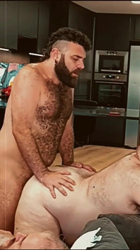 Orsi caldi in vacanza parte 2