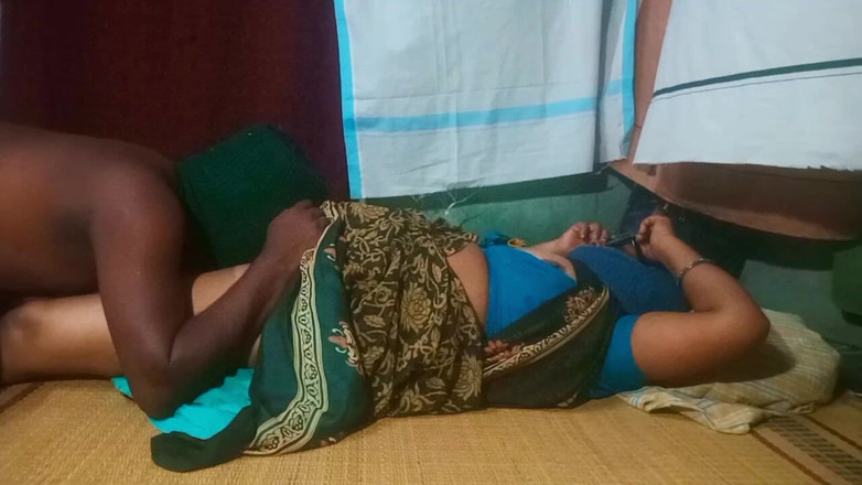 Priyanka314: Indische tante im dorf-stil in selbstgedrehtem video