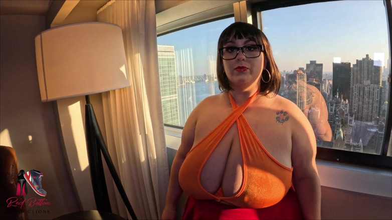 Reds Fetish Emporium: Velma awek montel kentut Giantess