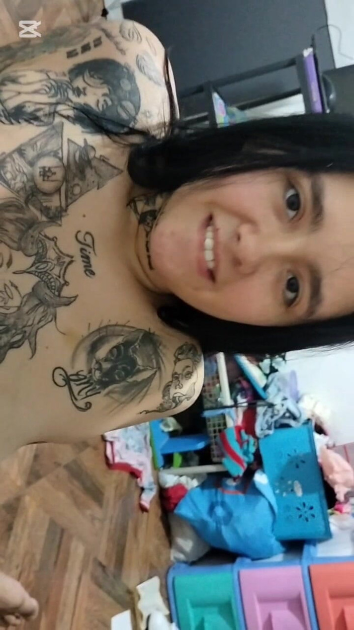 Dalyla: Mój sąsiad pieprzy mnie, gdy mój mąż