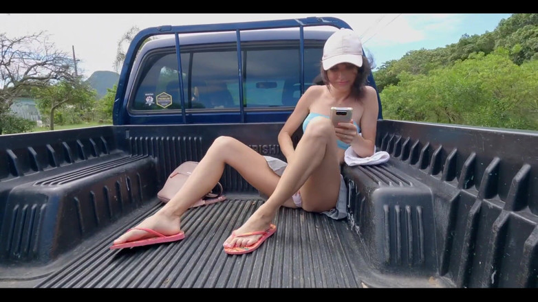 MrPussyLicking: Squirting While Driving