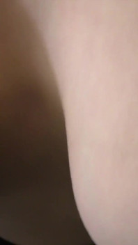 POV, joue avec des gros nichons et un cul sexy dans un résille