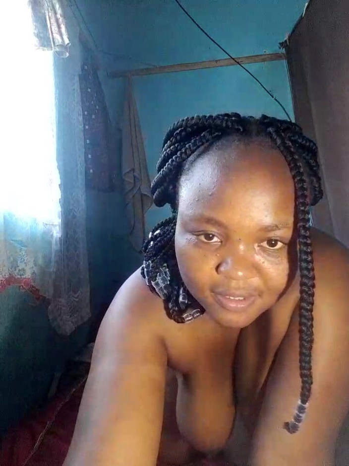 Mahali: Big Ass Masturbation