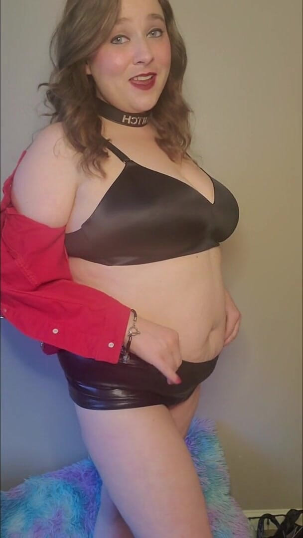 Mistress Michella Marijuana: ทิ้งเมียมึงไว้เพื่อเย็ดตูดผู้หญิงนําของกู