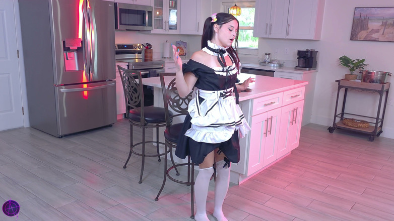 Nicky Rebel: Fantasy Maid Futanari 4K
