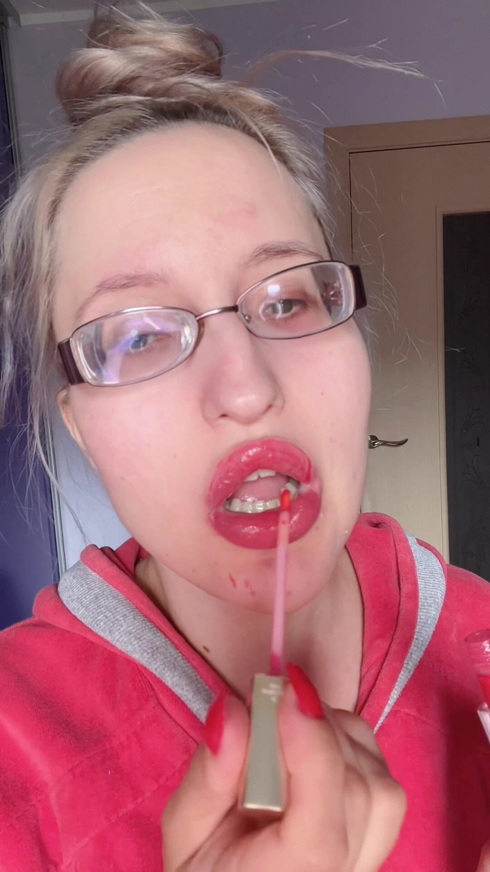 FinDom Goaldigger: Asmr mangia banana rossetto rosa - labbra fetish food fetish rossetto...