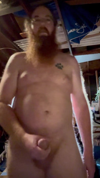 Quick Cum in the Garage