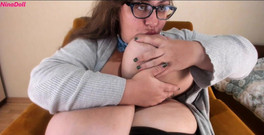 Nina Doll: Je čas je dnes ráno vykoucat