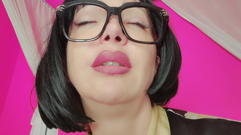 savannahamatoriale: Vyhořím se a ukážu ti své zuby, které vypadly ze...