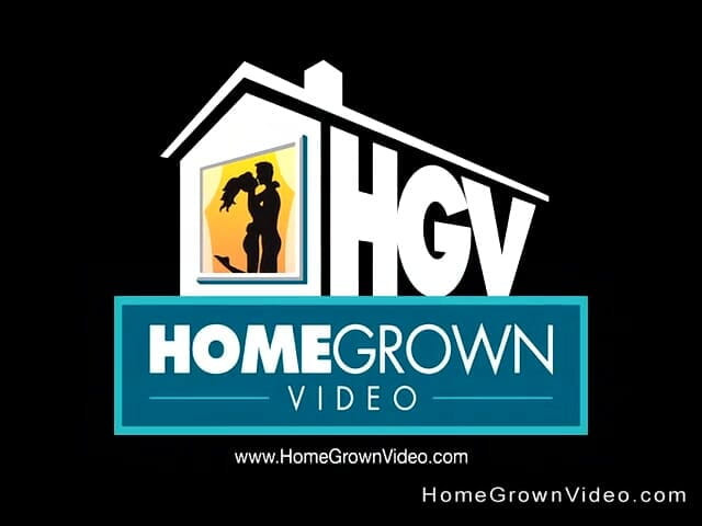 Homegrown Video: Rakaman dekat aksi melancap daripada si blonde ini