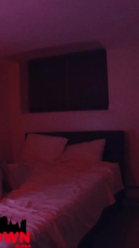 Eufori flicka blir freaky med en anslutning Bts