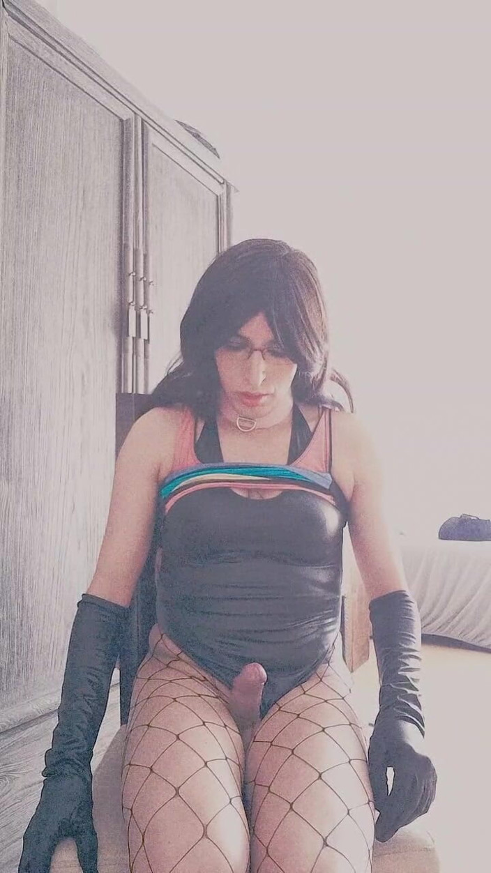 Tammy sissy slave: Rik onani