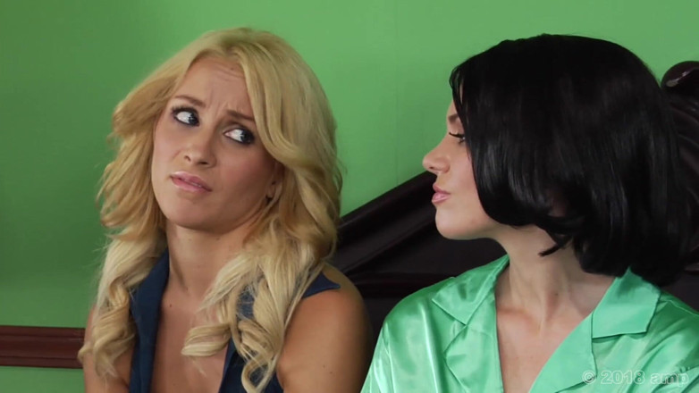 Adventures In Pornland: Niet Charlie's angels s3 - Vicki Chase, Eric John