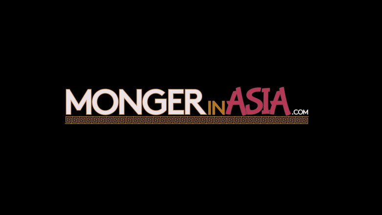 Monger In Asia: Dünnes MILF-zimmermädchen wird beim vorstellungsgespräch schwängert