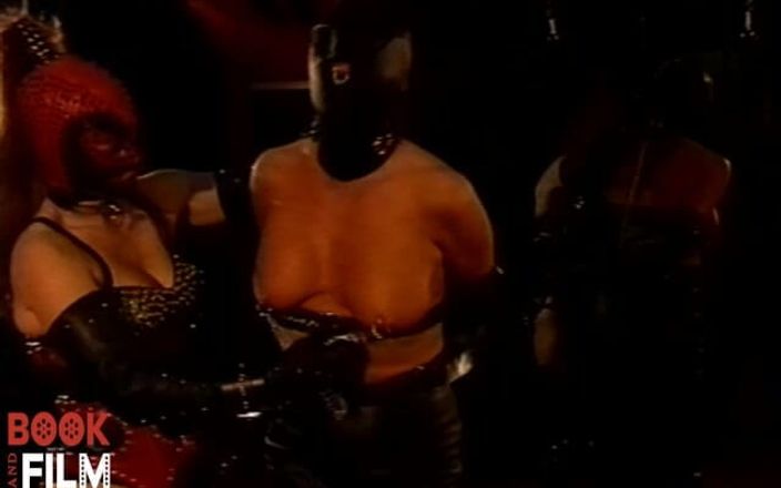 Dark side of domination BDSM: Stone Obsession lời thú nhận barbra.