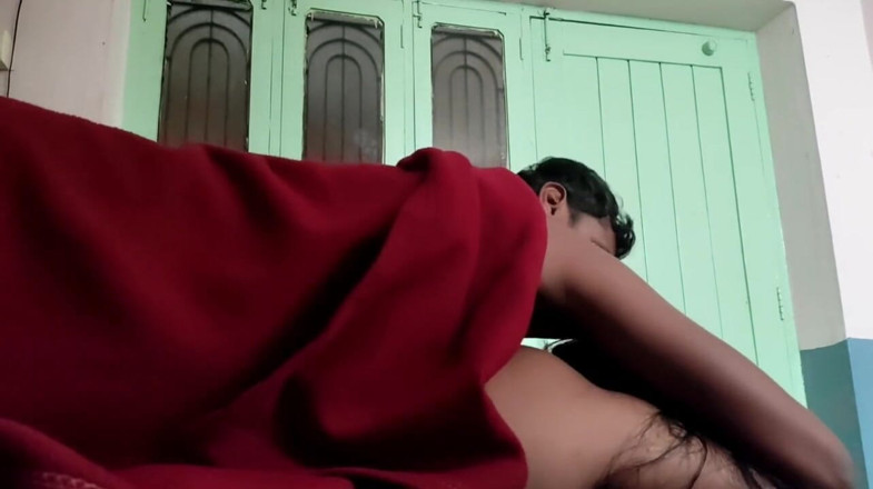 Hindiaudioadda1: Seks anal di balik selimut