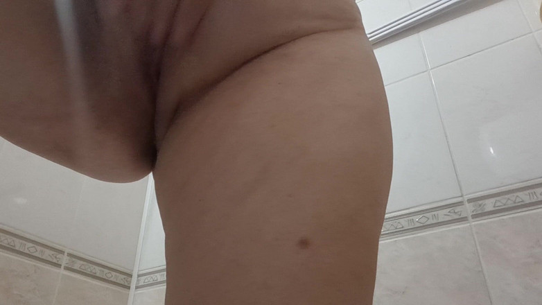 Lesbian-illusion: 이것은 내 새로운 기록 - 자위하는 동안 너무 오랫동안 사정하지 않음