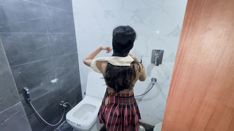 wildDesipair: Dia Ponteng Sekolah Hanya Untuk Dikongkek