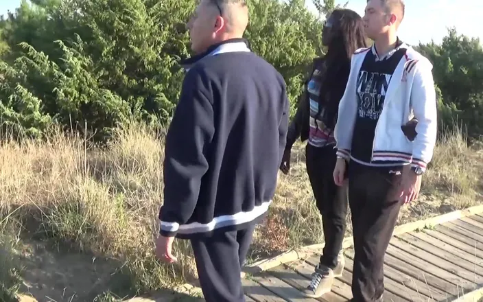 King Of Amateur: Scandal in Livorno Sex on the Beach