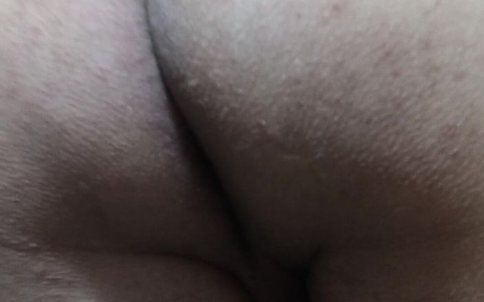 White ass: Я курив сигарету перед стриптизом